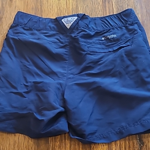 Columbia Pants - Columbia PFG women's shorts size 2